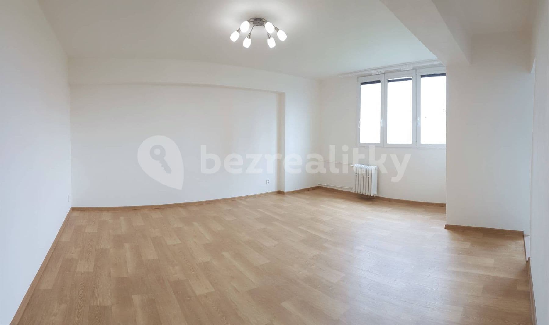 Pronájem bytu 1+1 32 m², Tyršova, Kolín, Středočeský kraj Pronájem bytu 1+1 32 m², Tyršova, Kolín, Středočeský kraj