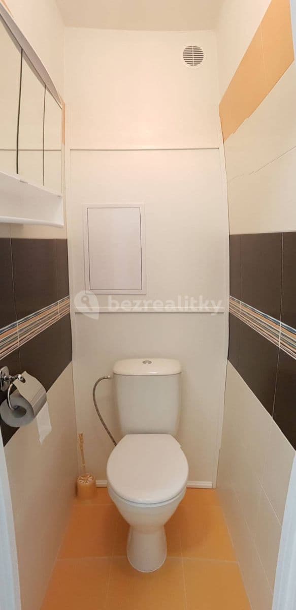 Pronájem bytu 1+1 32 m², Tyršova, Kolín, Středočeský kraj Pronájem bytu 1+1 32 m², Tyršova, Kolín, Středočeský kraj