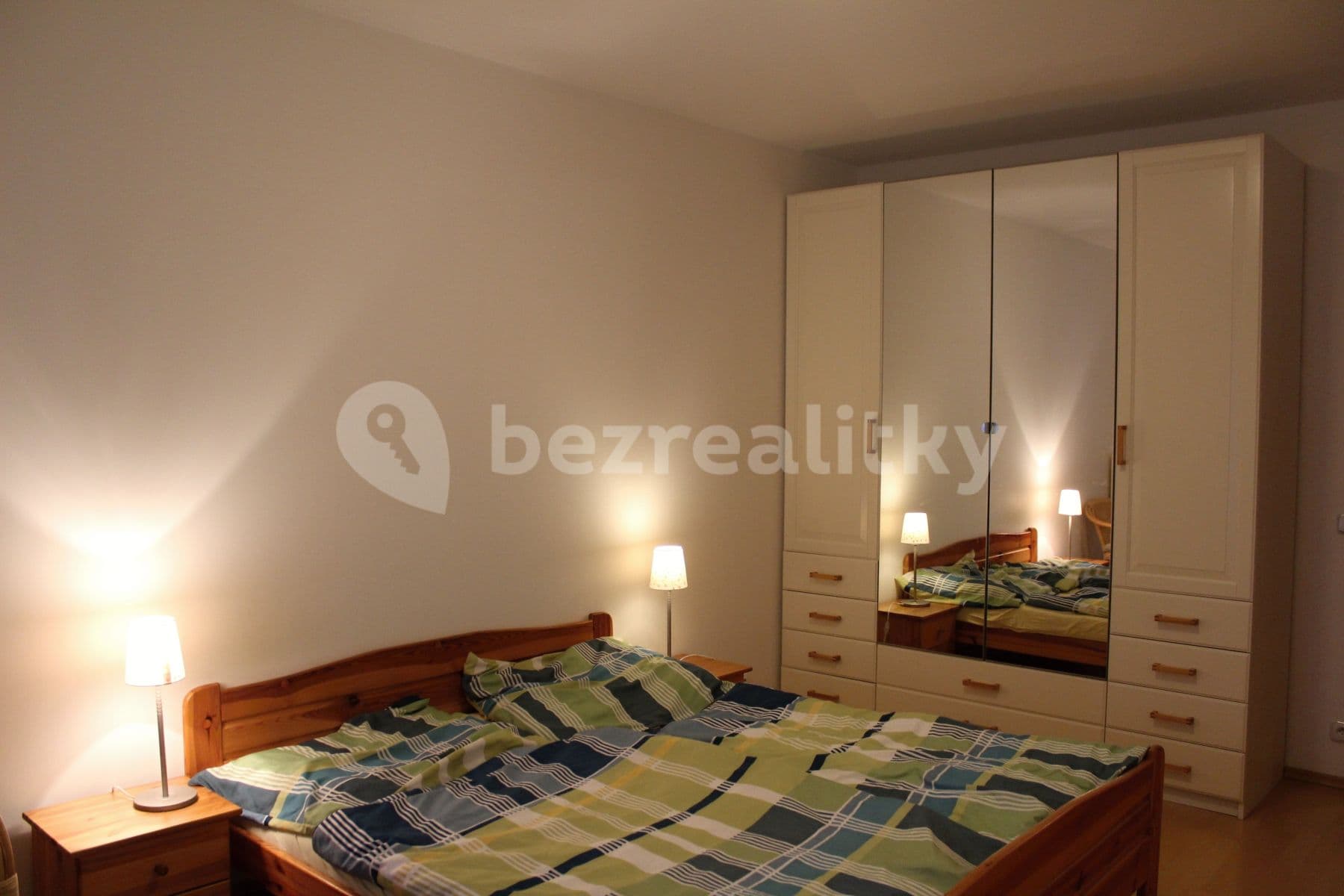 Pronájem bytu 2+kk 62 m², Nová kolonie, Praha, Praha Pronájem bytu 2+kk 62 m², Nová kolonie, Praha, Praha