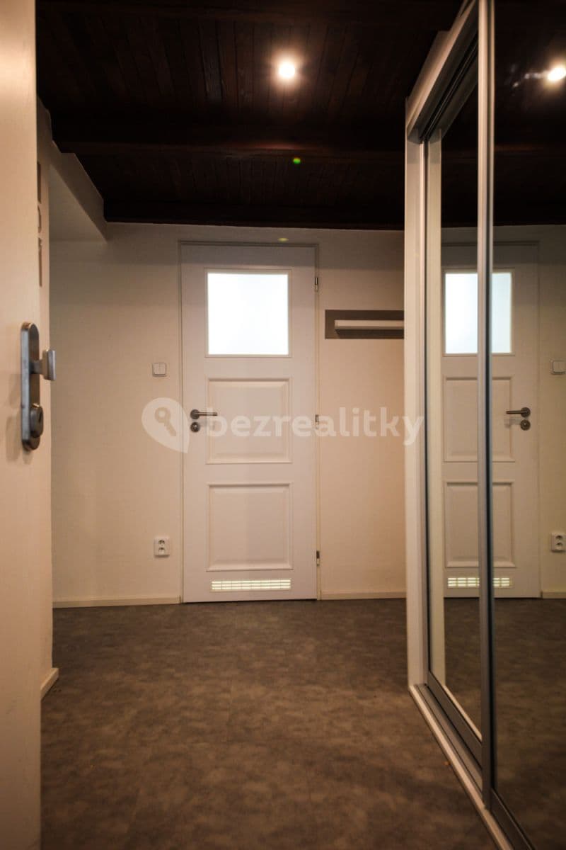 Pronájem bytu 3+kk 65 m², Pod Školou, Praha, Praha