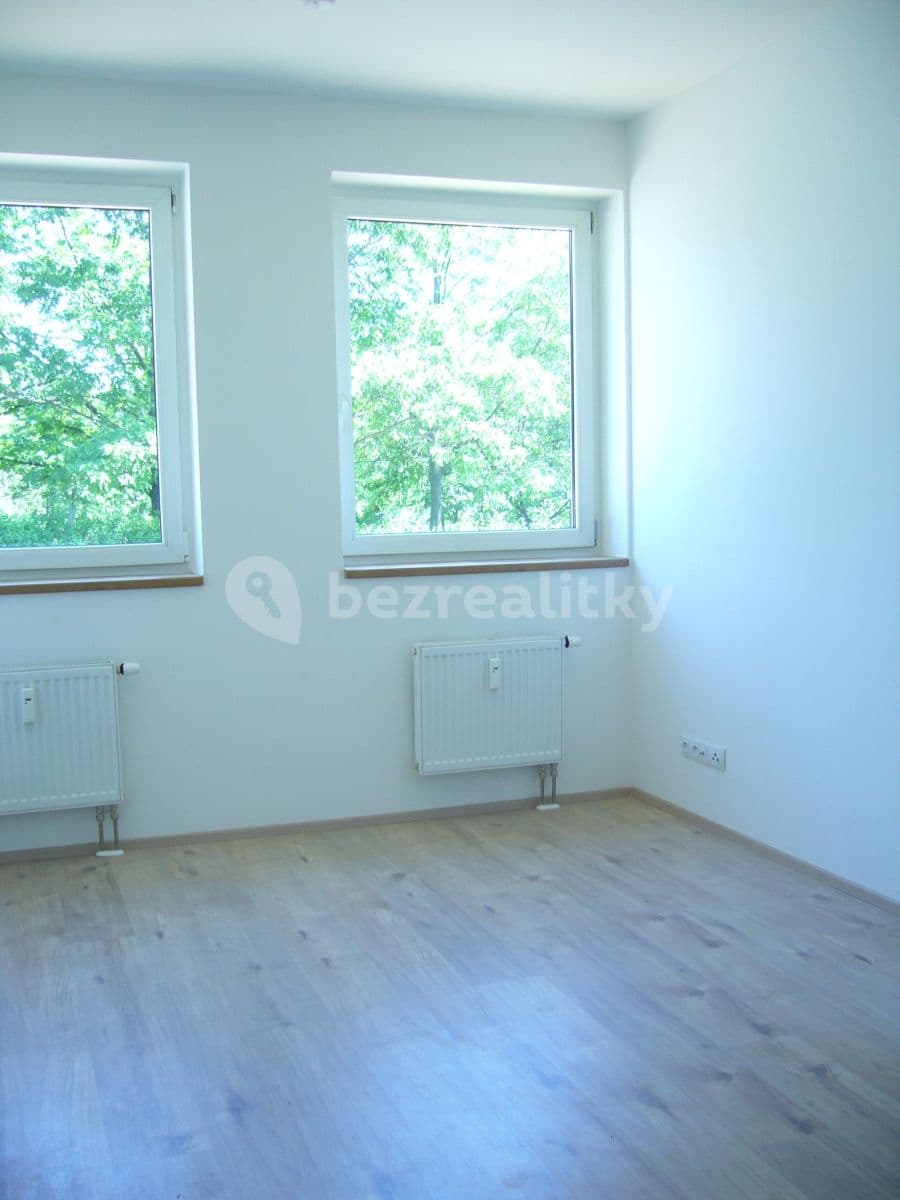 Pronájem bytu 1+kk 20 m², Budějovická, Praha, Praha Pronájem bytu 1+kk 20 m², Budějovická, Praha, Praha