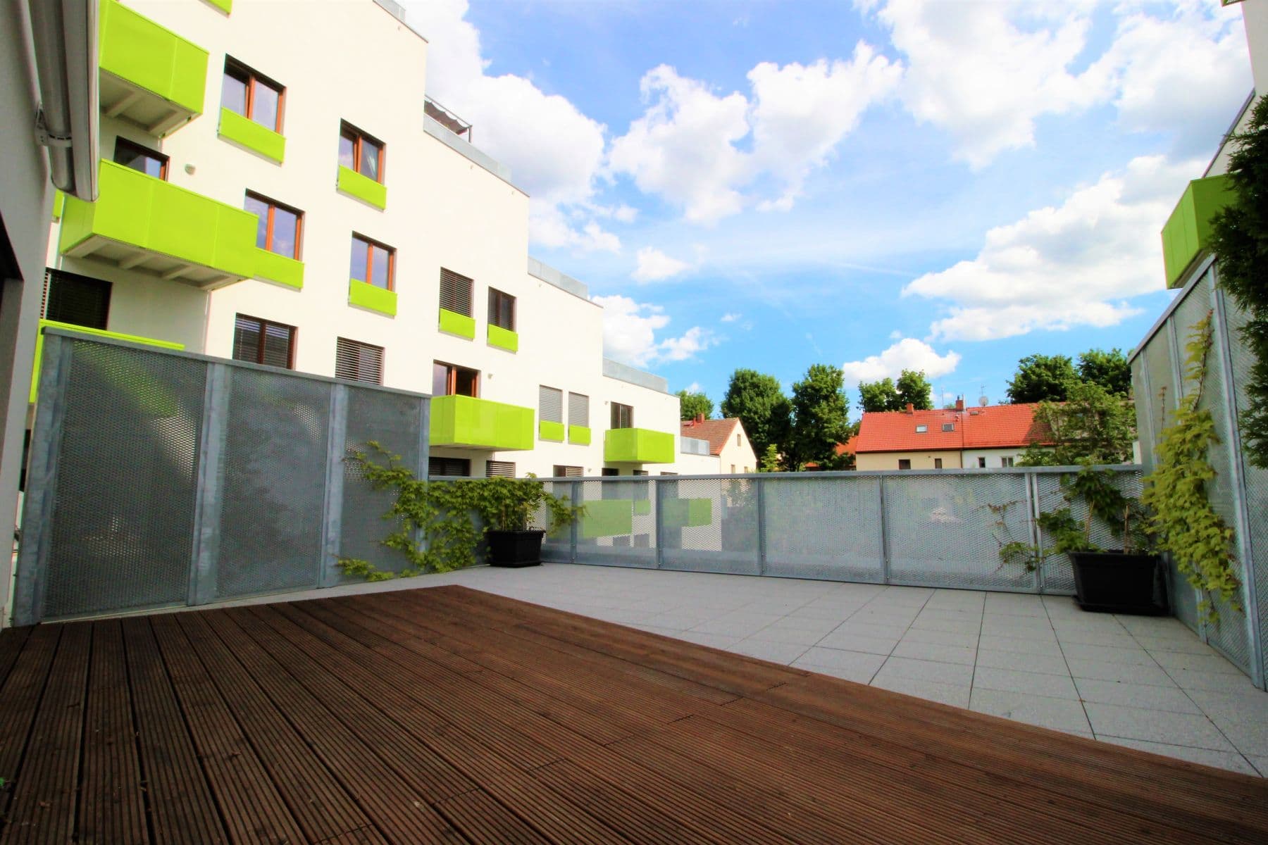 Pronájem bytu 5+kk 150 m², U Hranic, Praha, Praha Pronájem bytu 5+kk 150 m², U Hranic, Praha, Praha