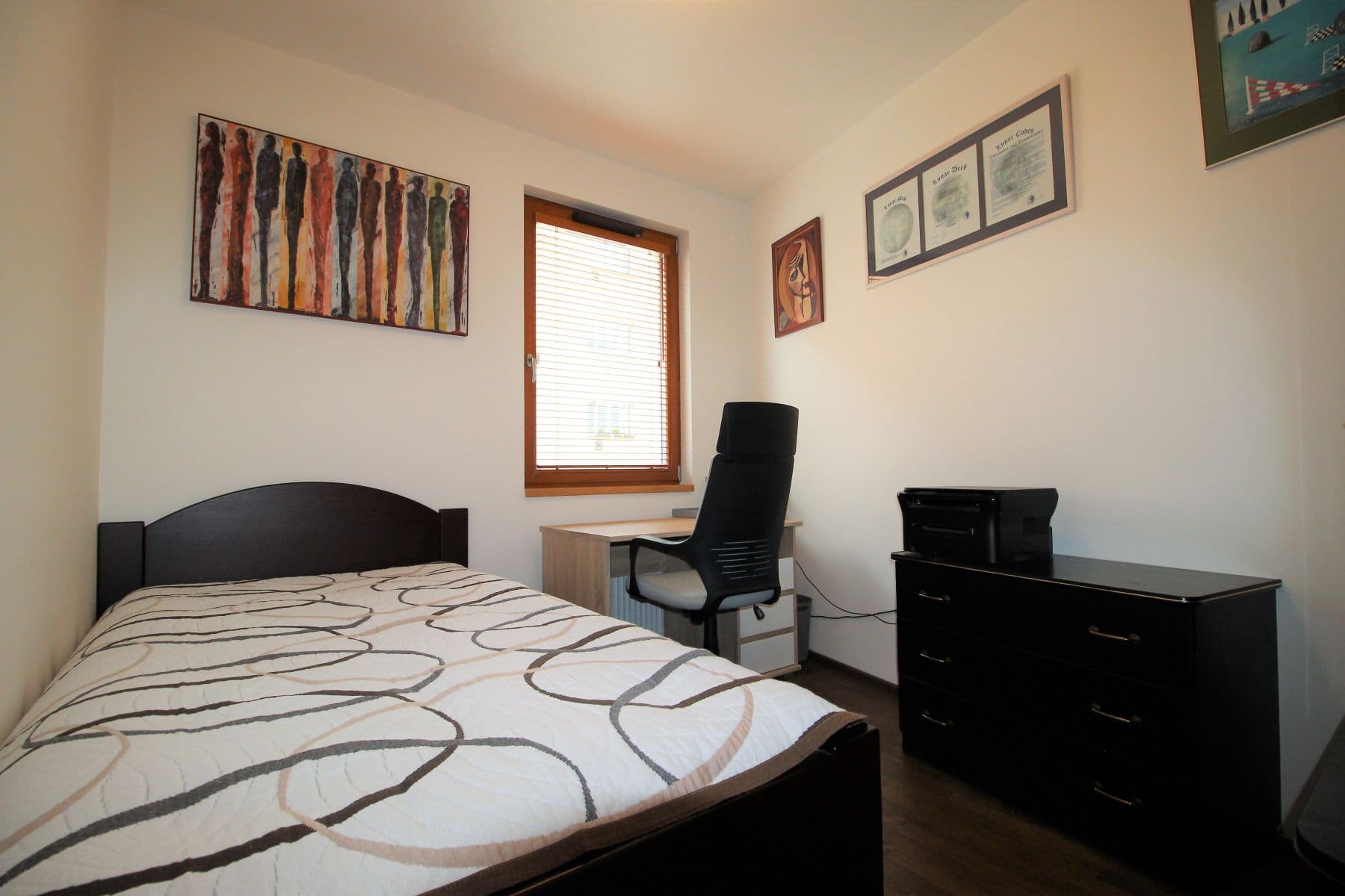 Pronájem bytu 5+kk 150 m², U Hranic, Praha, Praha Pronájem bytu 5+kk 150 m², U Hranic, Praha, Praha