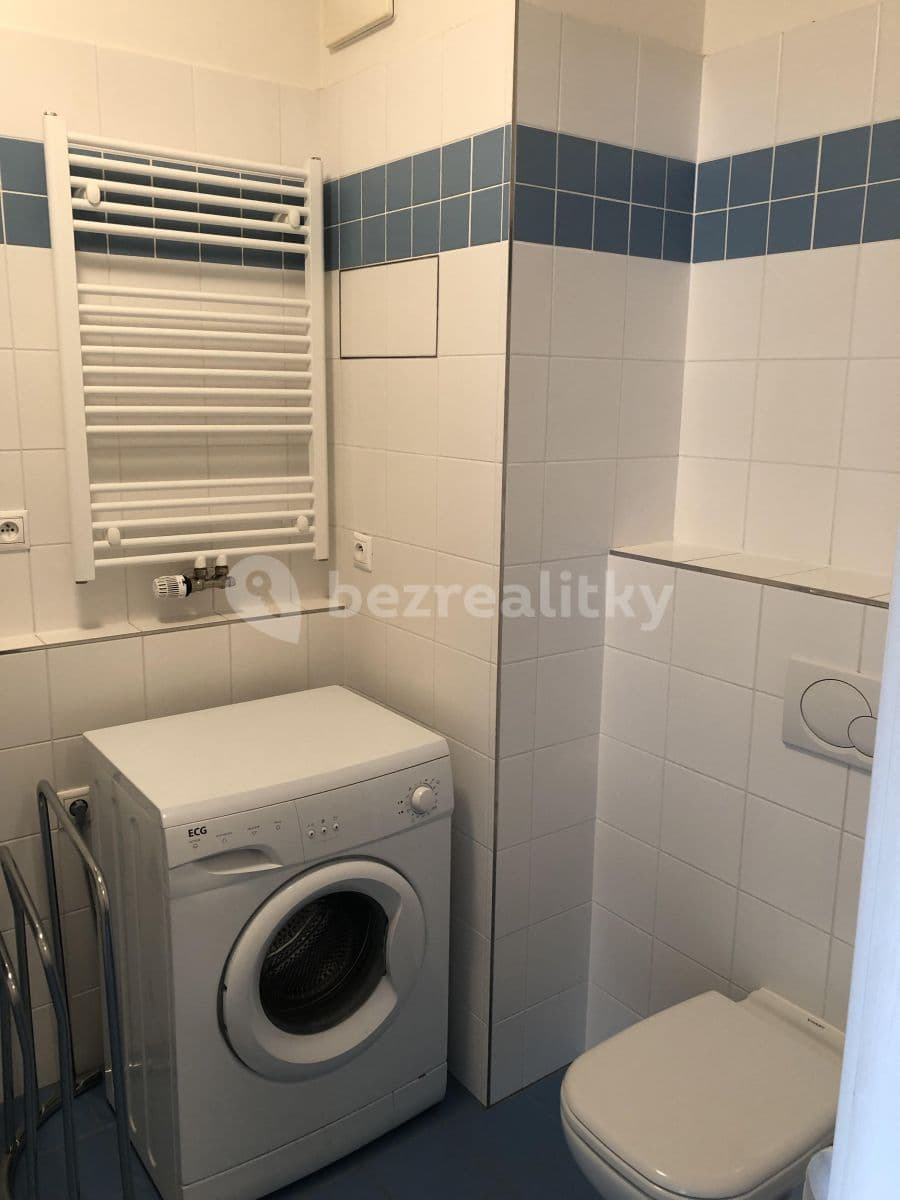 Pronájem bytu 1+kk 40 m², Stříbrského, Praha, Praha Pronájem bytu 1+kk 40 m², Stříbrského, Praha, Praha