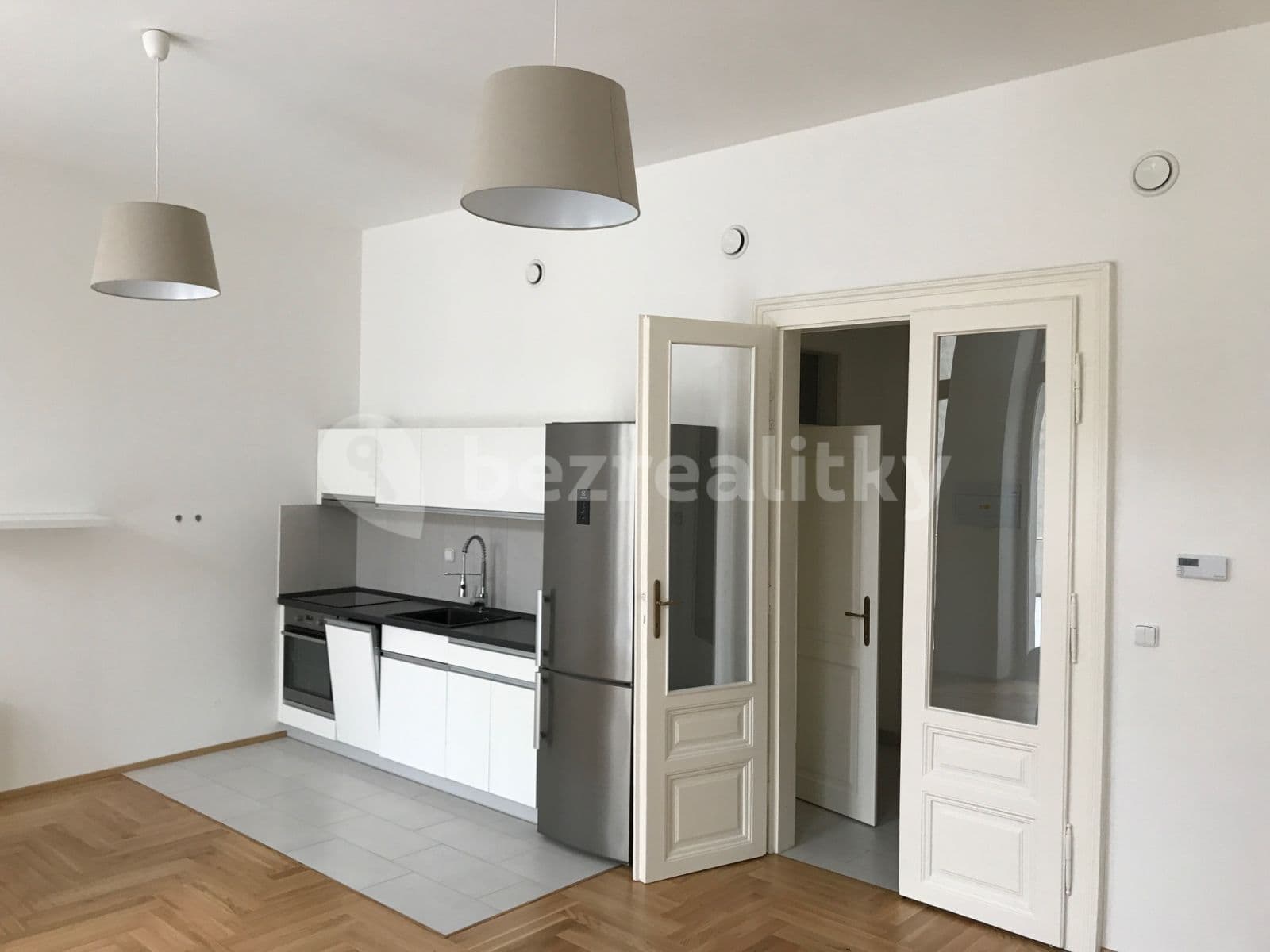 Pronájem bytu 1+kk 43 m², Slovenská, Olomouc, Olomoucký kraj Pronájem bytu 1+kk 43 m², Slovenská, Olomouc, Olomoucký kraj