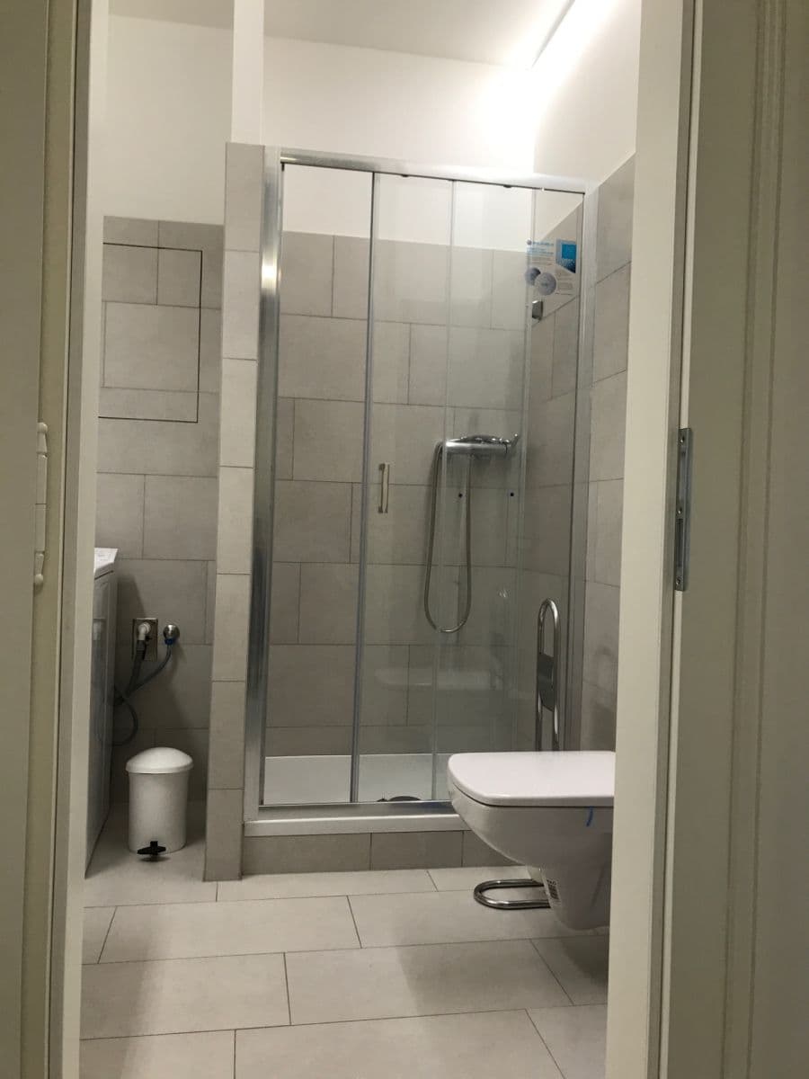 Pronájem bytu 1+kk 43 m², Slovenská, Olomouc, Olomoucký kraj Pronájem bytu 1+kk 43 m², Slovenská, Olomouc, Olomoucký kraj
