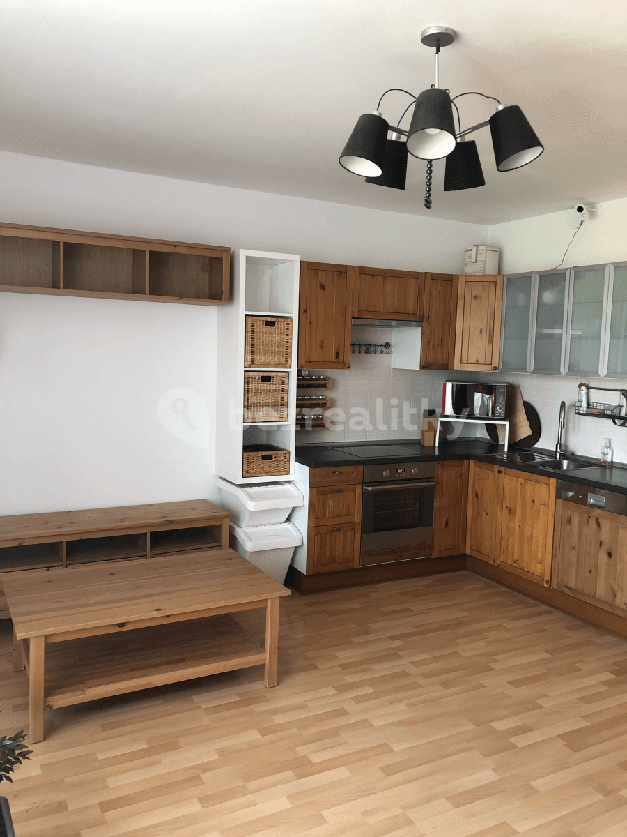 Pronájem bytu 2+kk 55 m², Hostivice, Středočeský kraj Pronájem bytu 2+kk 55 m², Hostivice, Středočeský kraj