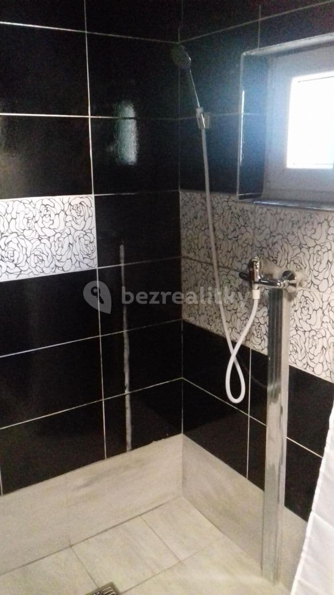 Pronájem bytu 4+1 85 m², Zenklova, Praha, Praha Pronájem bytu 4+1 85 m², Zenklova, Praha, Praha