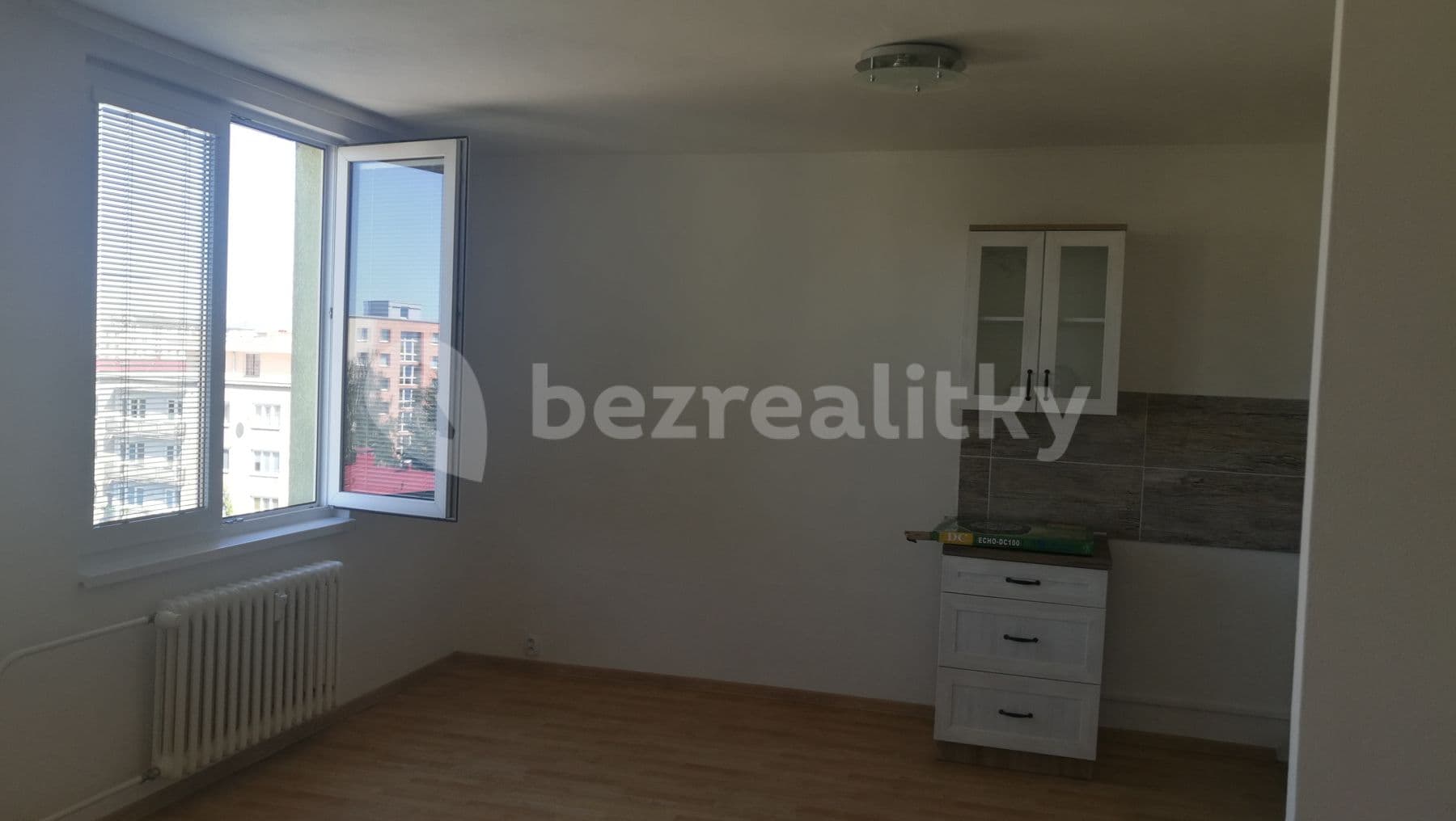 Pronájem bytu 1+kk 40 m², Bohumínská, Praha, Praha Pronájem bytu 1+kk 40 m², Bohumínská, Praha, Praha
