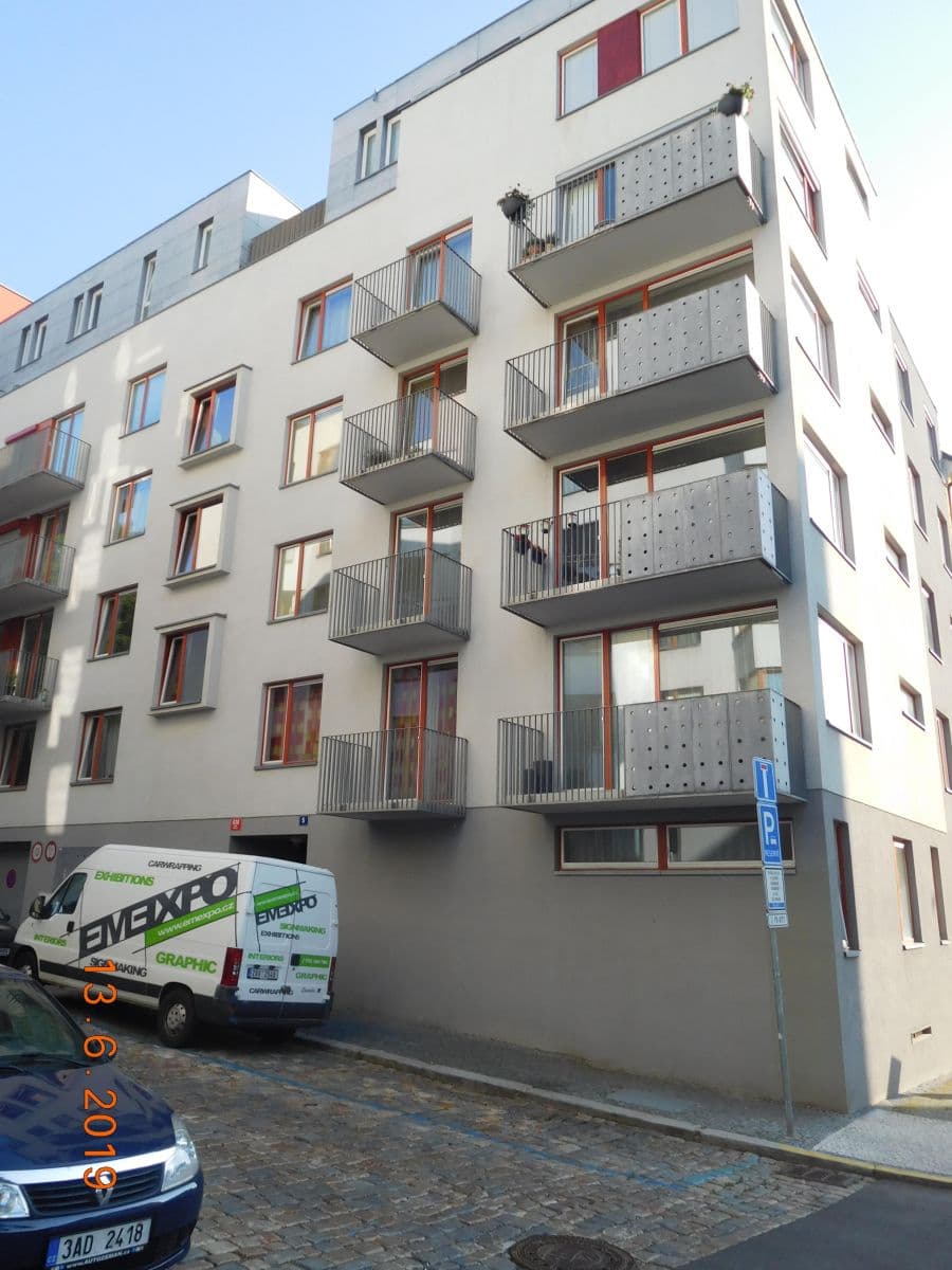 Pronájem bytu 1+kk 33 m², Českobratrská, Praha, Praha Pronájem bytu 1+kk 33 m², Českobratrská, Praha, Praha