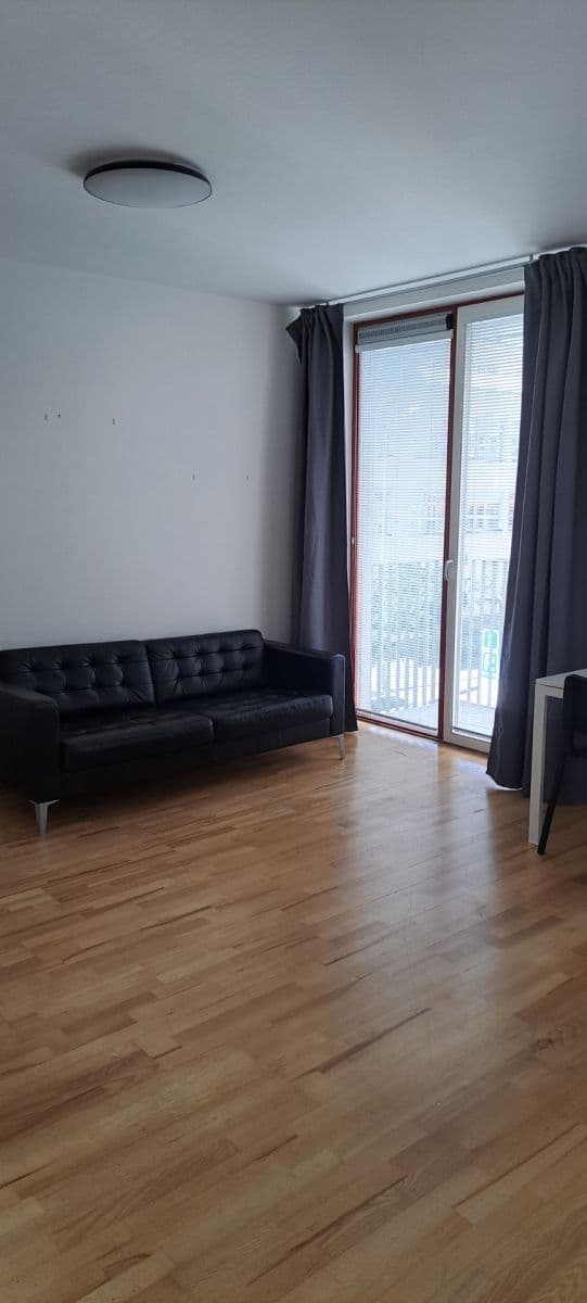 Pronájem bytu 1+kk 33 m², Českobratrská, Praha, Praha Pronájem bytu 1+kk 33 m², Českobratrská, Praha, Praha