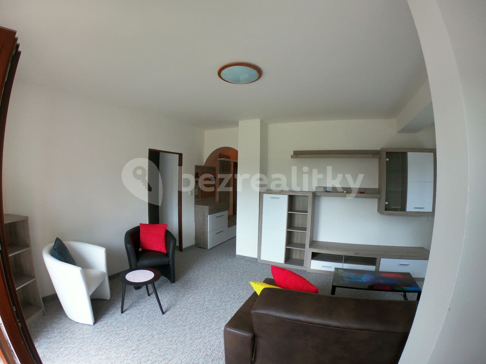 Pronájem bytu 2+1 50 m², K Letišti, Karlovy Vary, Karlovarský kraj
