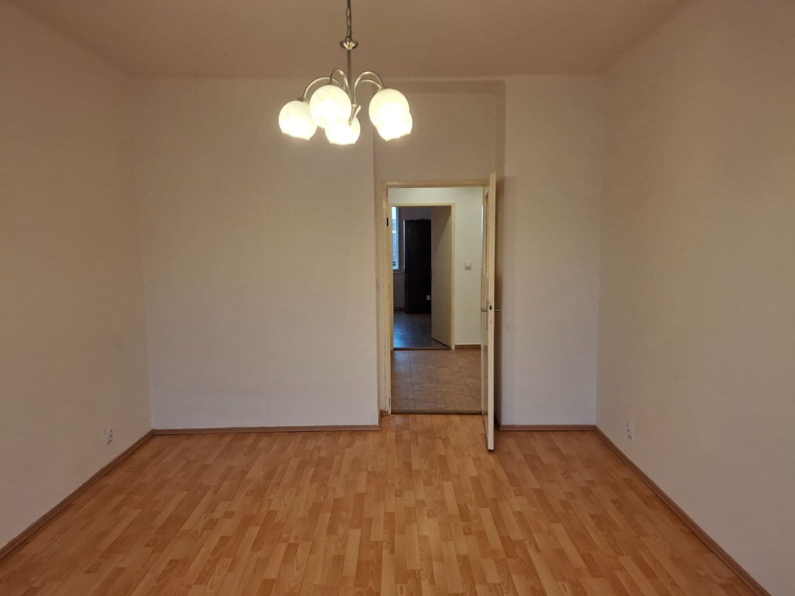 Pronájem bytu 2+1 74 m², Nad Šutkou, Praha, Praha Pronájem bytu 2+1 74 m², Nad Šutkou, Praha, Praha