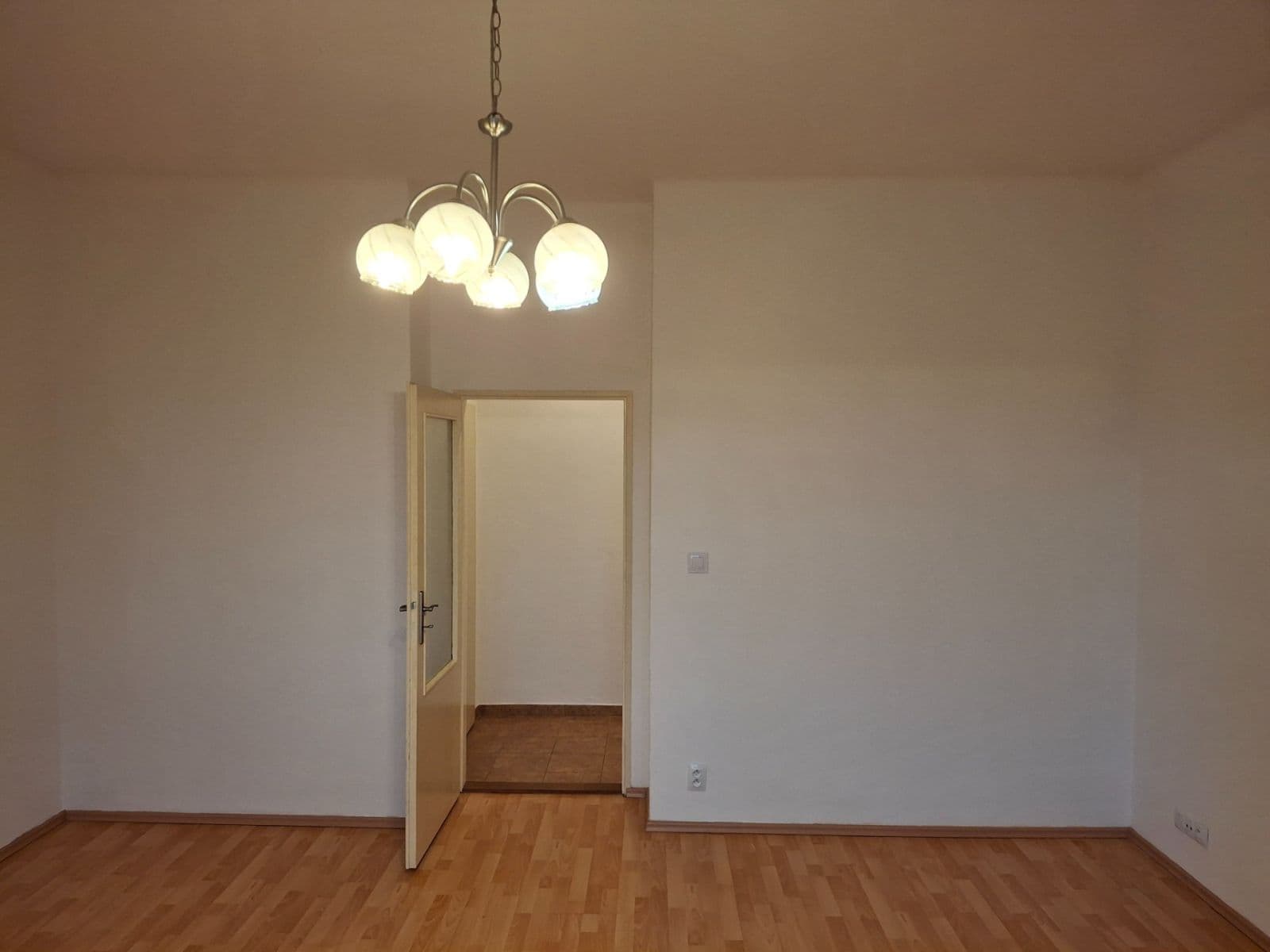 Pronájem bytu 2+1 74 m², Nad Šutkou, Praha, Praha Pronájem bytu 2+1 74 m², Nad Šutkou, Praha, Praha