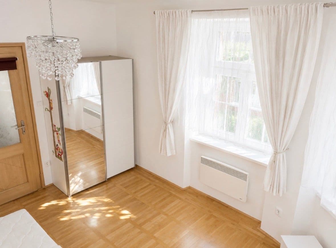 Pronájem bytu 2+kk 55 m², Tučkova, Brno, Jihomoravský kraj Pronájem bytu 2+kk 55 m², Tučkova, Brno, Jihomoravský kraj