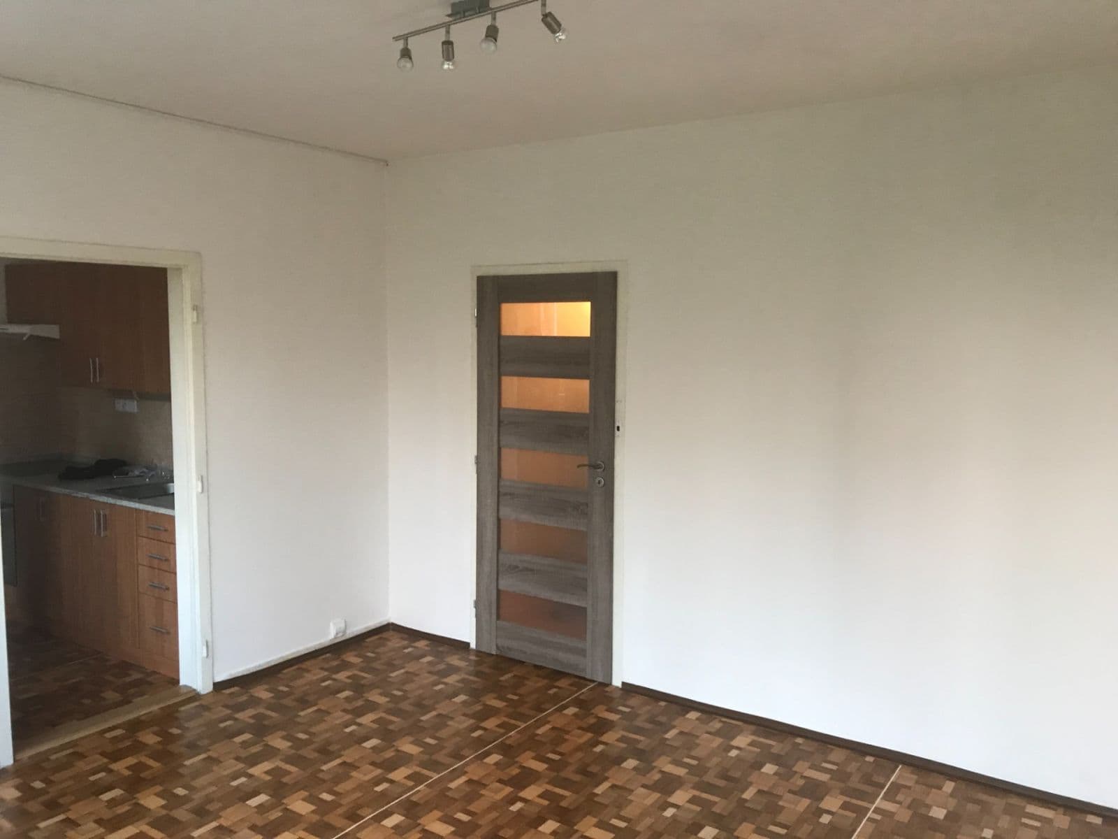 Pronájem bytu 2+1 47 m², Lamačova, Praha, Praha Pronájem bytu 2+1 47 m², Lamačova, Praha, Praha