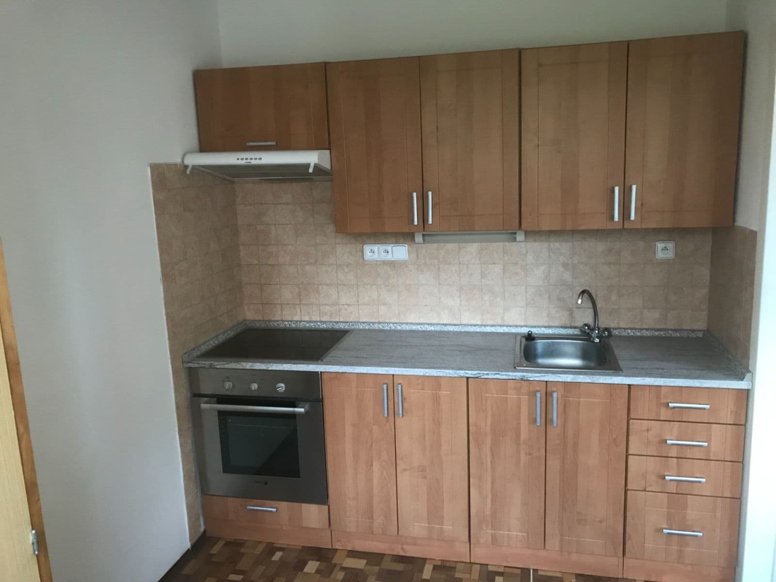 Pronájem bytu 2+1 47 m², Lamačova, Praha, Praha Pronájem bytu 2+1 47 m², Lamačova, Praha, Praha