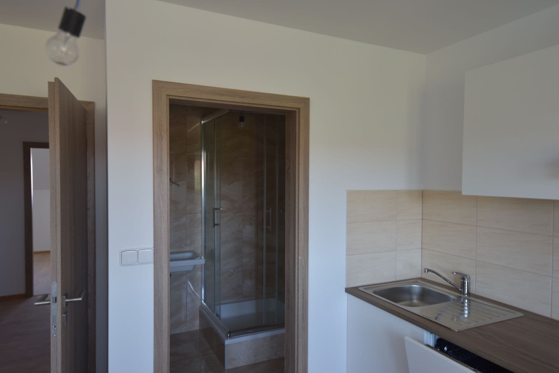Pronájem bytu Garsoniéra 22 m², Sukova, Velké Přílepy, Středočeský kraj Pronájem bytu Garsoniéra 22 m², Sukova, Velké Přílepy, Středočeský kraj