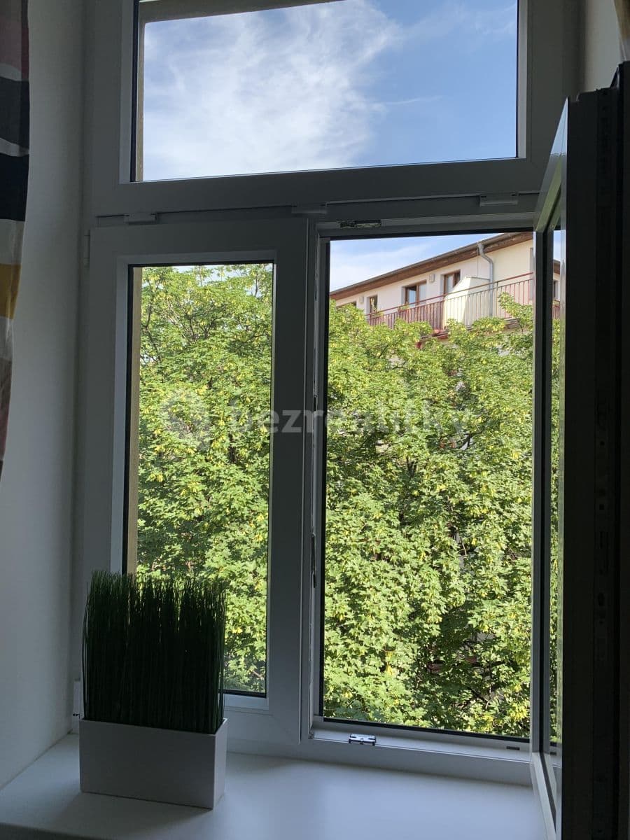 Pronájem bytu 2+kk 45 m², Mojmírova, Praha, Praha Pronájem bytu 2+kk 45 m², Mojmírova, Praha, Praha
