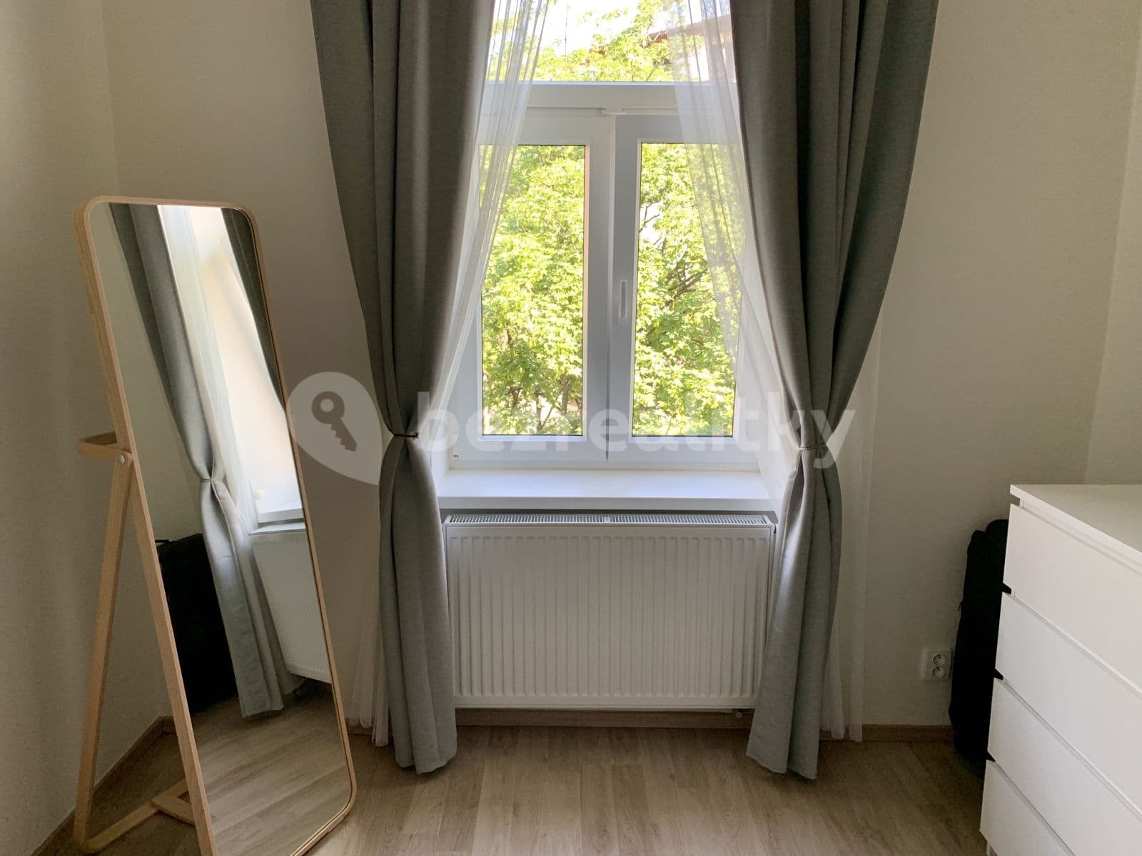 Pronájem bytu 2+kk 45 m², Mojmírova, Praha, Praha Pronájem bytu 2+kk 45 m², Mojmírova, Praha, Praha
