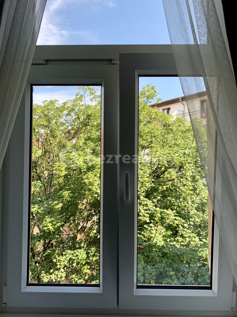 Pronájem bytu 2+kk 45 m², Mojmírova, Praha, Praha Pronájem bytu 2+kk 45 m², Mojmírova, Praha, Praha