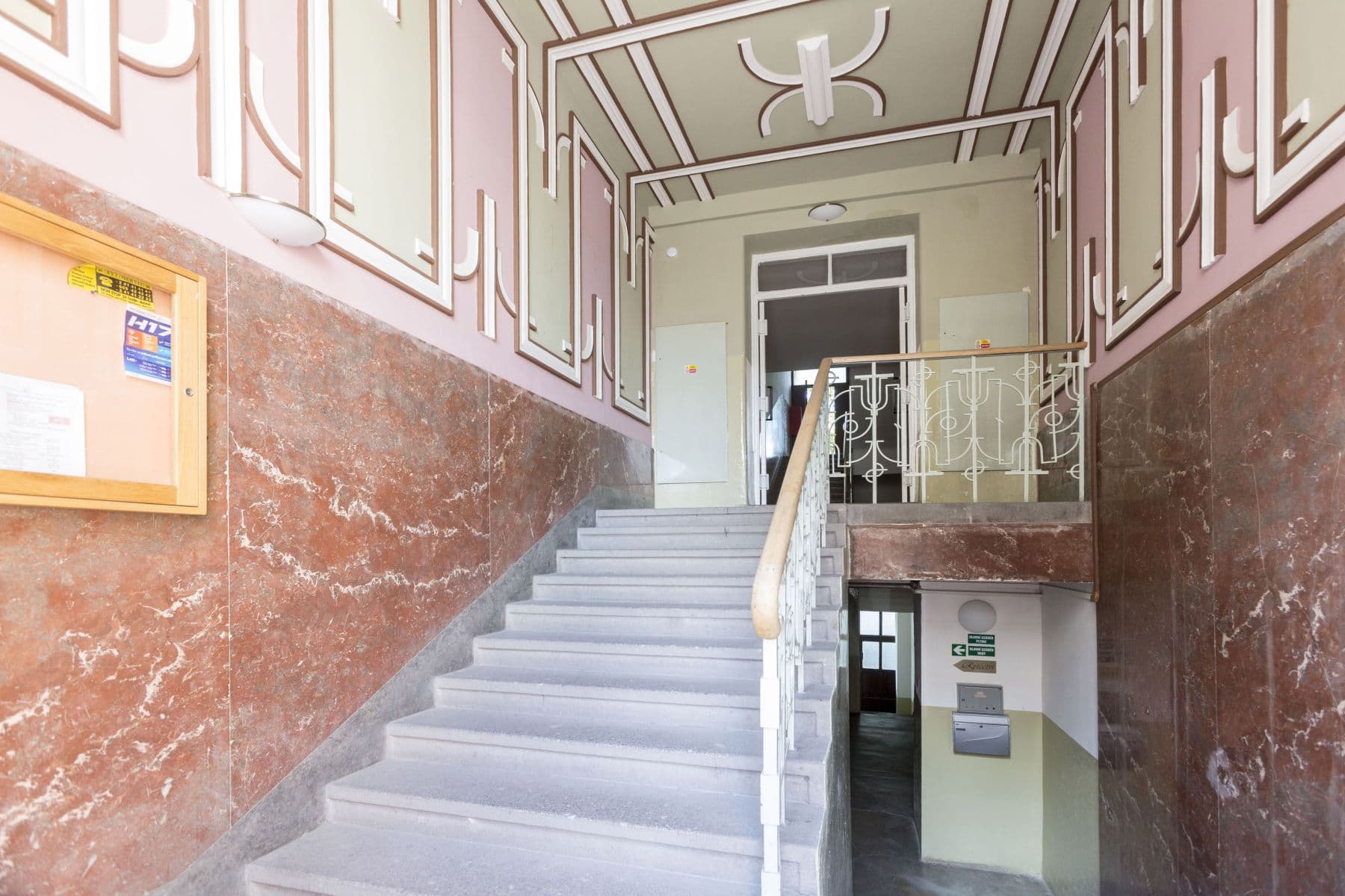 Pronájem bytu 1+kk 20 m², Čestmírova, Praha, Praha Pronájem bytu 1+kk 20 m², Čestmírova, Praha, Praha