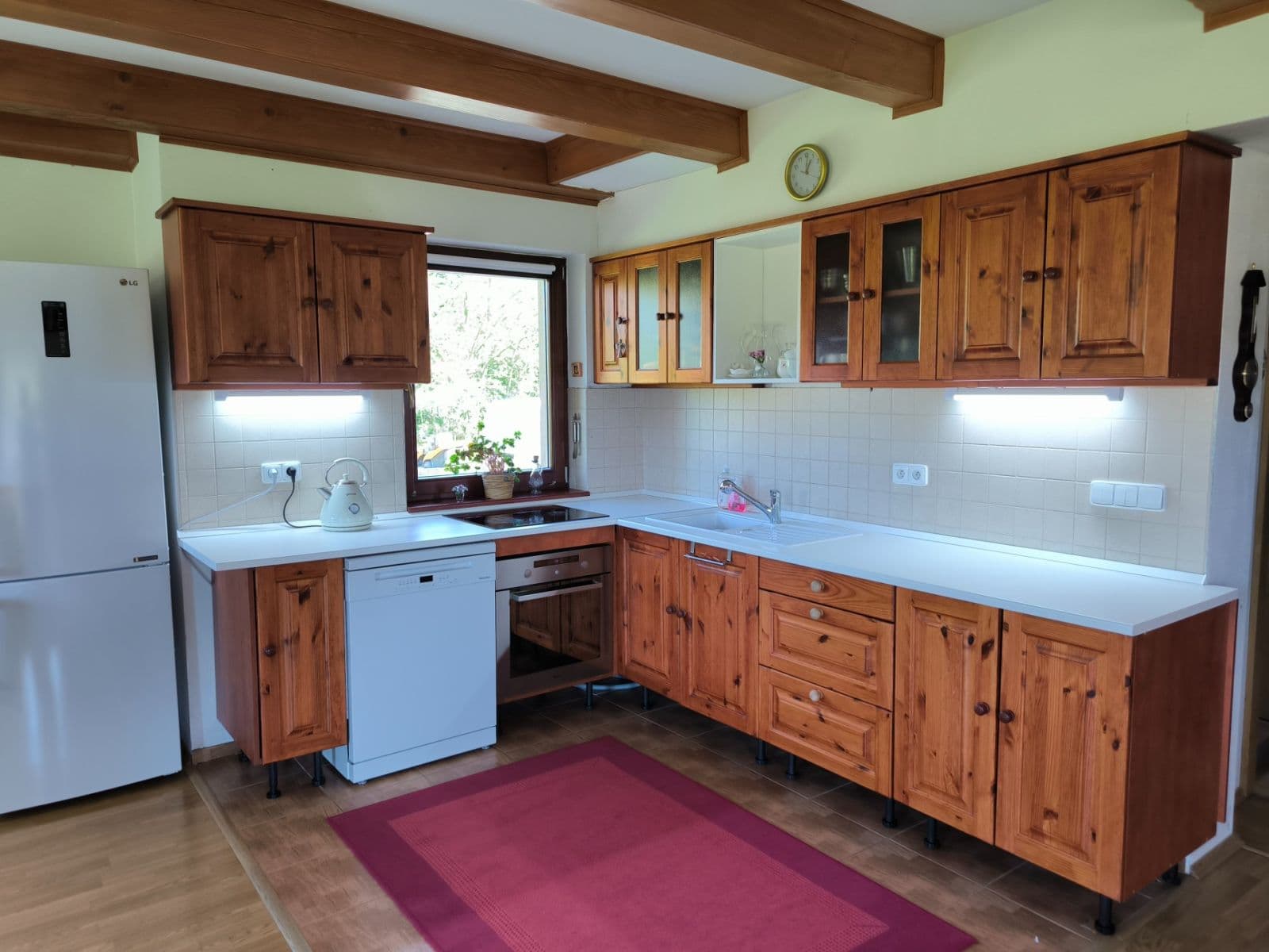 Pronájem domu 180 m², pozemek 1.600 m², Kovářov, Jihočeský kraj Pronájem domu 180 m², pozemek 1.600 m², Kovářov, Jihočeský kraj