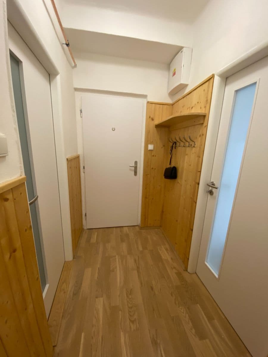 Pronájem bytu 3+1 100 m², Velké náměstí, Písek, Jihočeský kraj Pronájem bytu 3+1 100 m², Velké náměstí, Písek, Jihočeský kraj