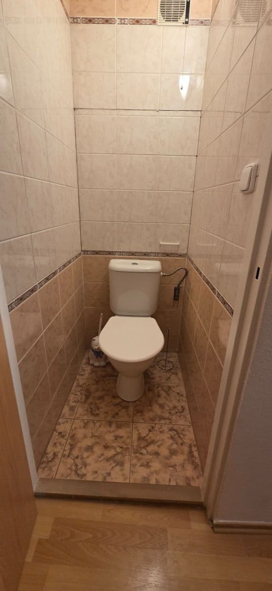 Pronájem bytu 1+1 35 m², Feřtekova, Praha, Praha Pronájem bytu 1+1 35 m², Feřtekova, Praha, Praha