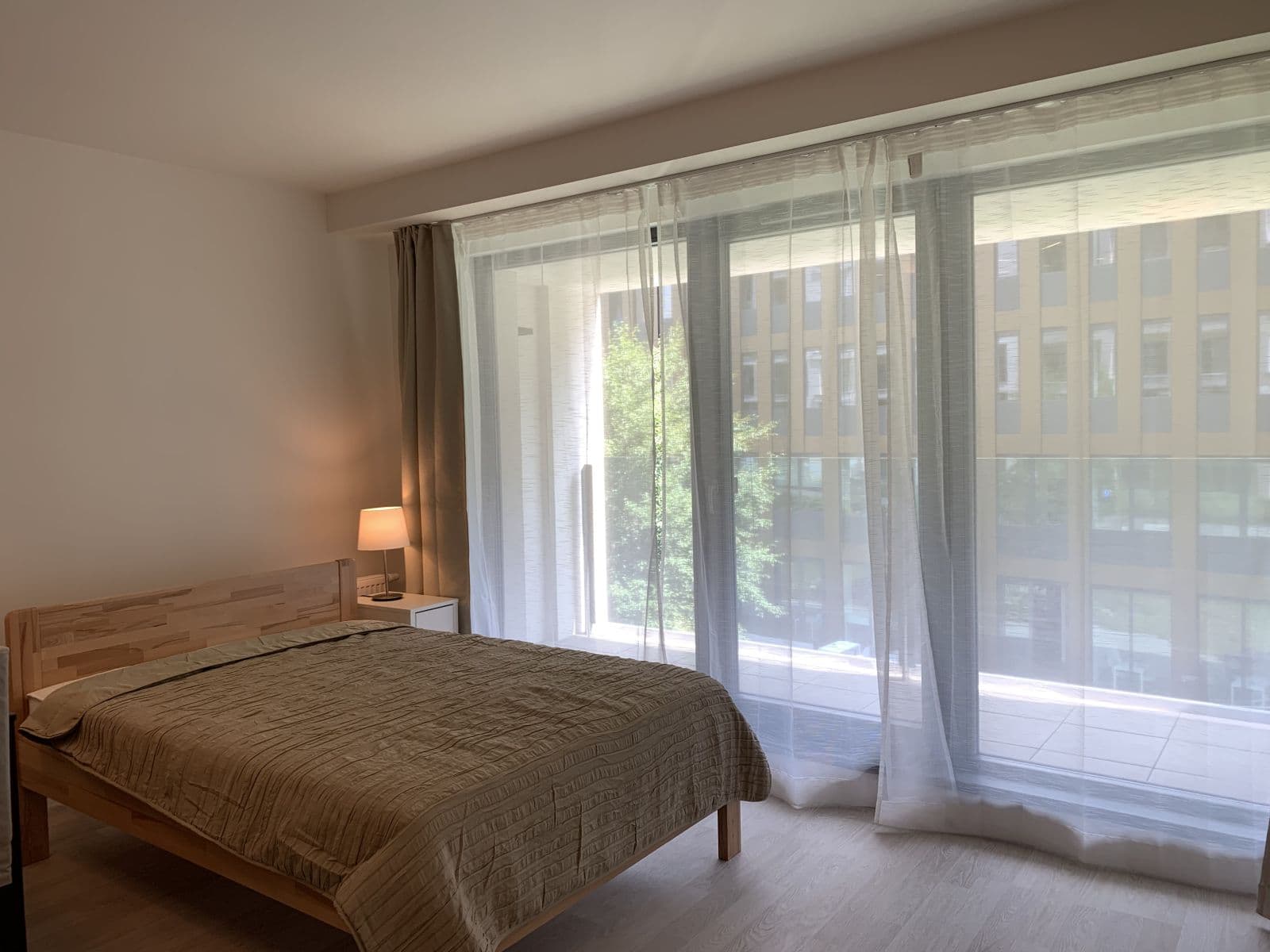 Pronájem bytu 1+kk 40 m², U Mlýnského kanálu, Praha, Praha Pronájem bytu 1+kk 40 m², U Mlýnského kanálu, Praha, Praha