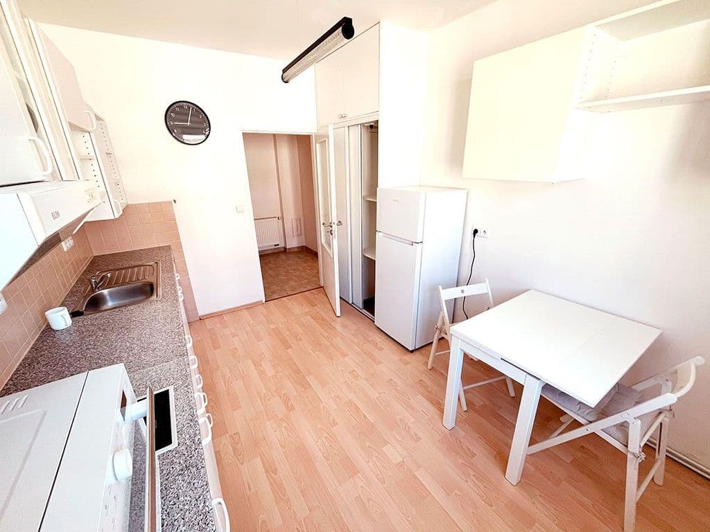 Pronájem bytu 1+1 51 m², Chodská, Praha, Praha Pronájem bytu 1+1 51 m², Chodská, Praha, Praha