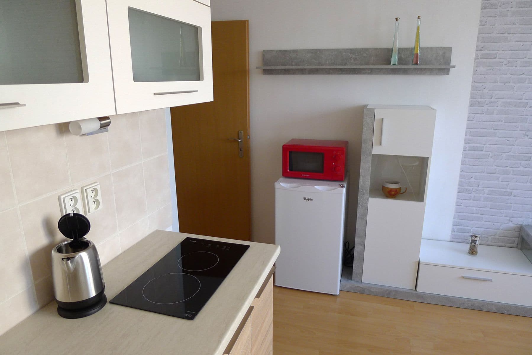 Pronájem bytu 1+kk 24 m², třída Generála Píky, Brno, Jihomoravský kraj Pronájem bytu 1+kk 24 m², třída Generála Píky, Brno, Jihomoravský kraj
