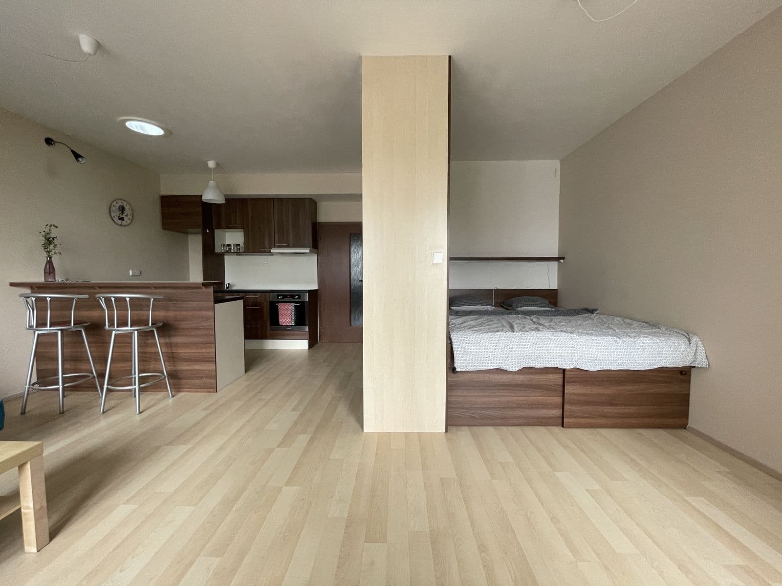 Pronájem bytu 1+kk 48 m², Geologická, Praha, Praha Pronájem bytu 1+kk 48 m², Geologická, Praha, Praha