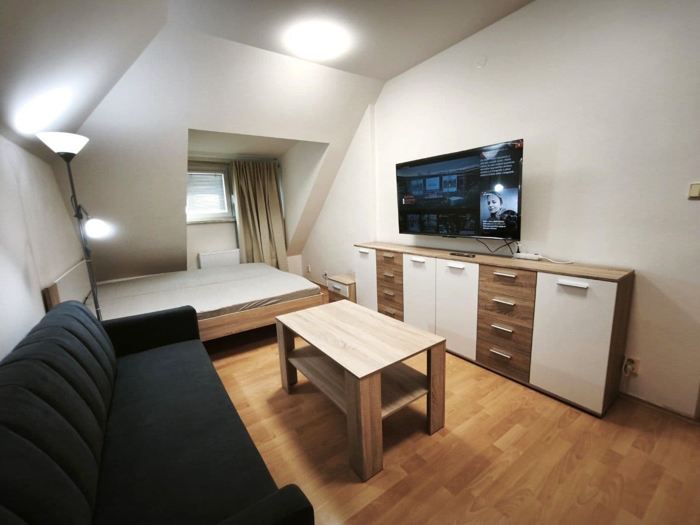 Pronájem bytu 3+1 80 m², Na Okrouhlíku, Praha, Praha Pronájem bytu 3+1 80 m², Na Okrouhlíku, Praha, Praha