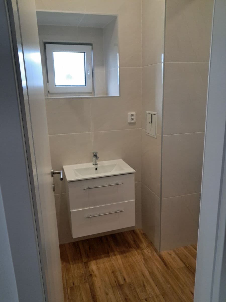 Pronájem bytu 1+kk 22 m², Pod Kesnerkou, Praha, Praha Pronájem bytu 1+kk 22 m², Pod Kesnerkou, Praha, Praha