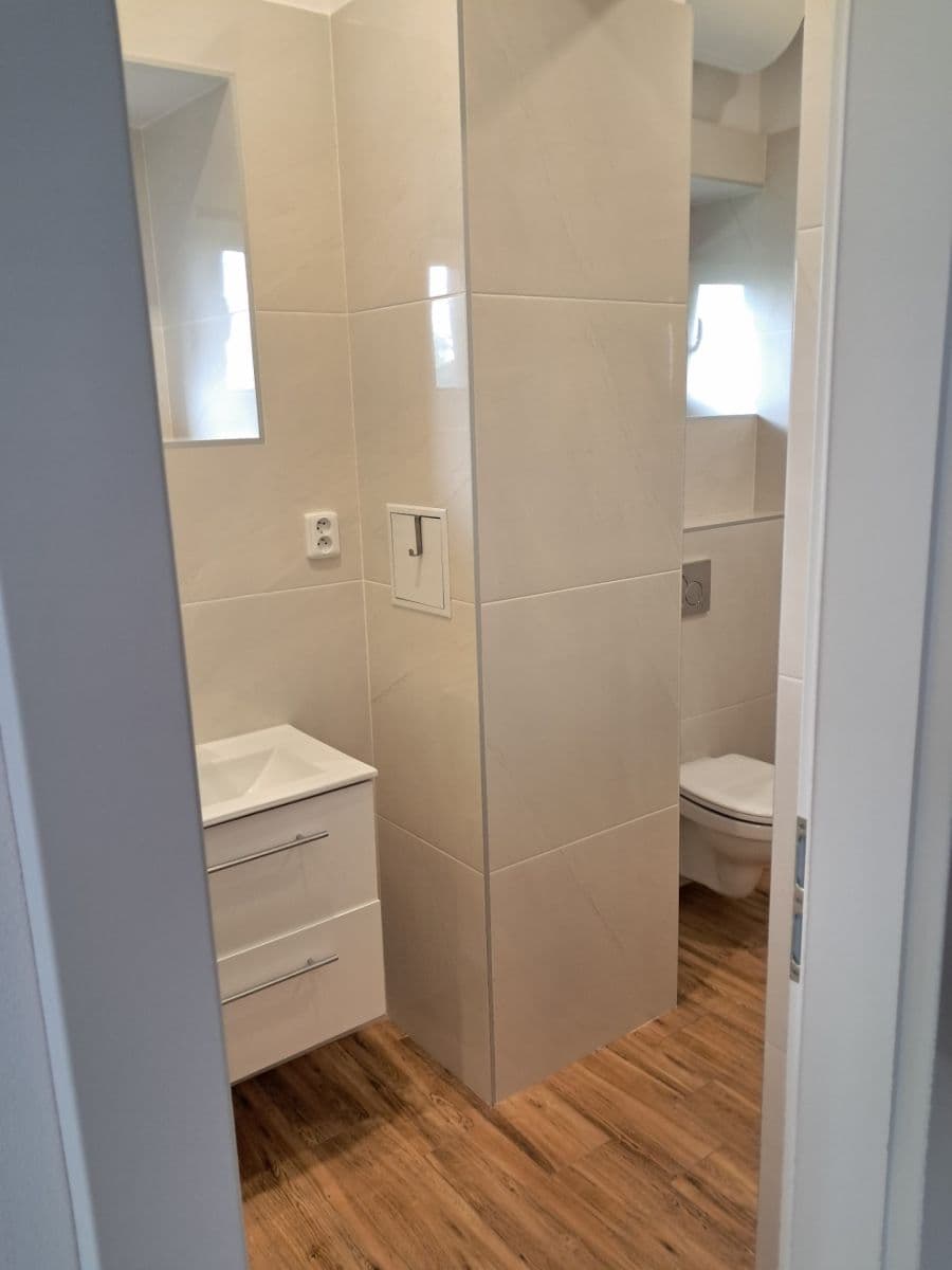 Pronájem bytu 1+kk 22 m², Pod Kesnerkou, Praha, Praha Pronájem bytu 1+kk 22 m², Pod Kesnerkou, Praha, Praha