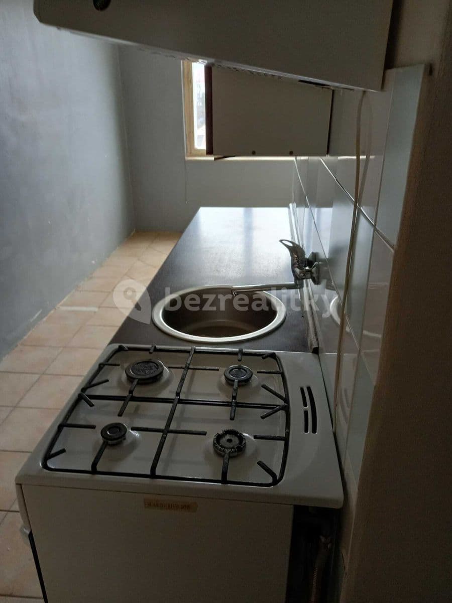 Pronájem bytu 2+1 64 m², Dolní Žandov, Karlovarský kraj Pronájem bytu 2+1 64 m², Dolní Žandov, Karlovarský kraj