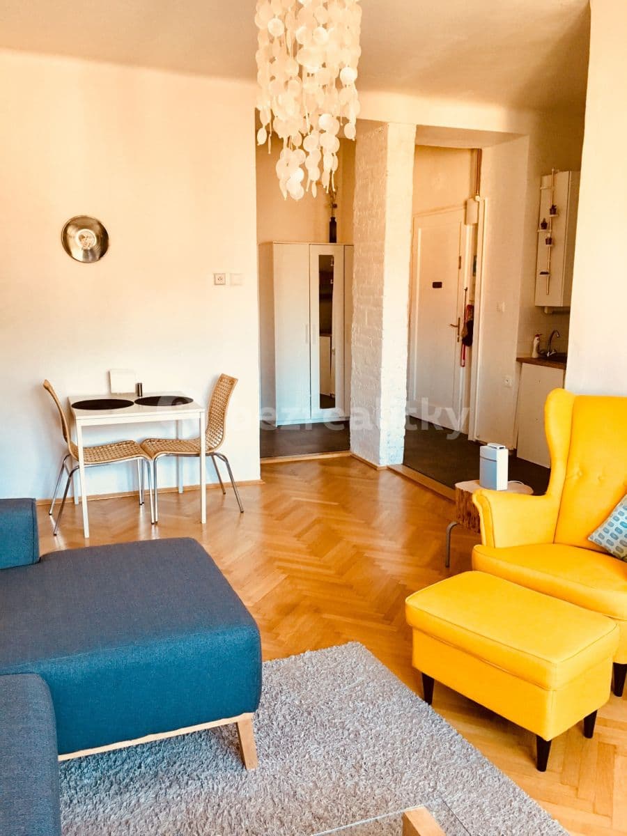 Pronájem bytu 2+kk 50 m², 5. května, Praha, Praha Pronájem bytu 2+kk 50 m², 5. května, Praha, Praha