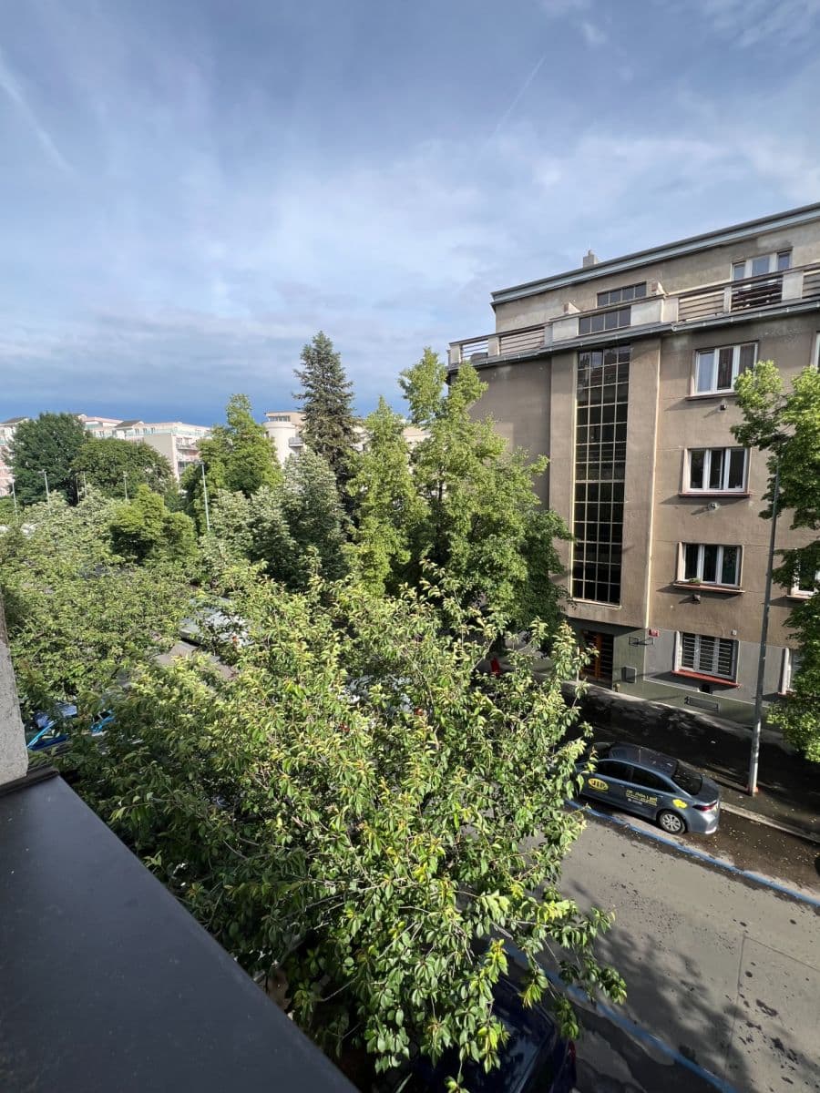 Pronájem bytu 2+1 73 m², Na Hroudě, Praha, Praha Pronájem bytu 2+1 73 m², Na Hroudě, Praha, Praha