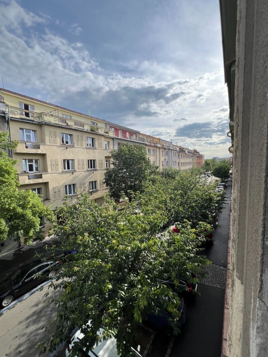 Pronájem bytu 2+1 73 m², Na Hroudě, Praha, Praha Pronájem bytu 2+1 73 m², Na Hroudě, Praha, Praha