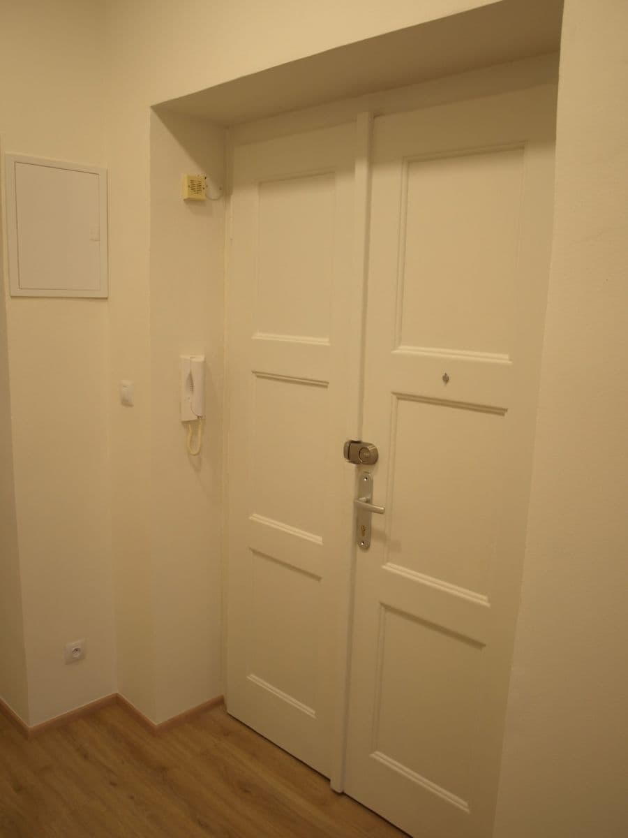 Pronájem bytu 1+1 48 m², Pod Školou, Praha, Praha Pronájem bytu 1+1 48 m², Pod Školou, Praha, Praha