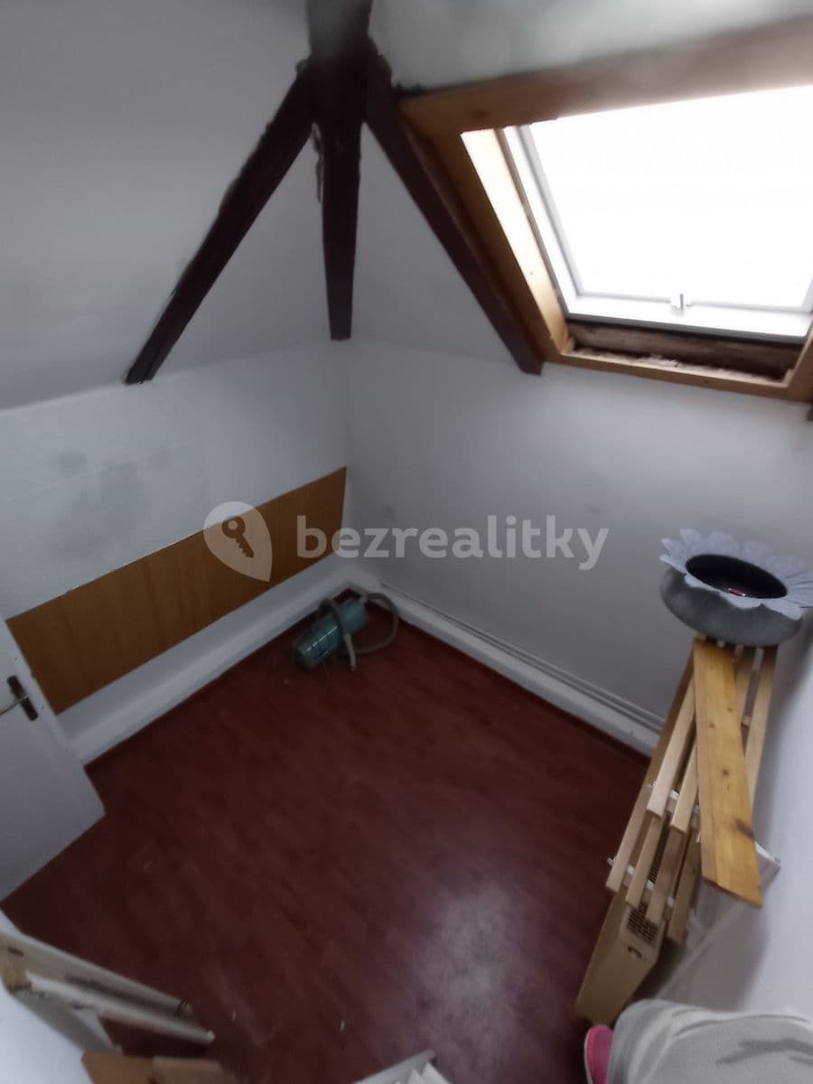 Pronájem domu 84 m², pozemek 500 m², Khodlova, Praha, Praha Pronájem domu 84 m², pozemek 500 m², Khodlova, Praha, Praha