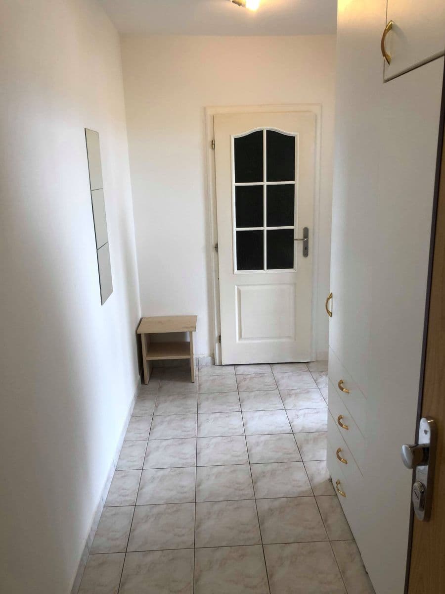 Pronájem bytu 1+kk 31 m², Rohožnická, Praha, Praha Pronájem bytu 1+kk 31 m², Rohožnická, Praha, Praha