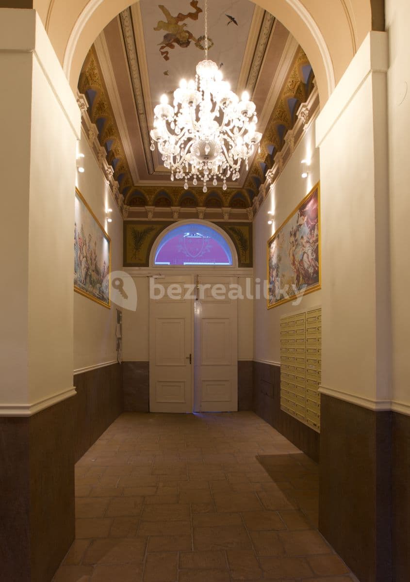 Pronájem bytu 1+kk 24 m², Příčná, Praha, Praha Pronájem bytu 1+kk 24 m², Příčná, Praha, Praha