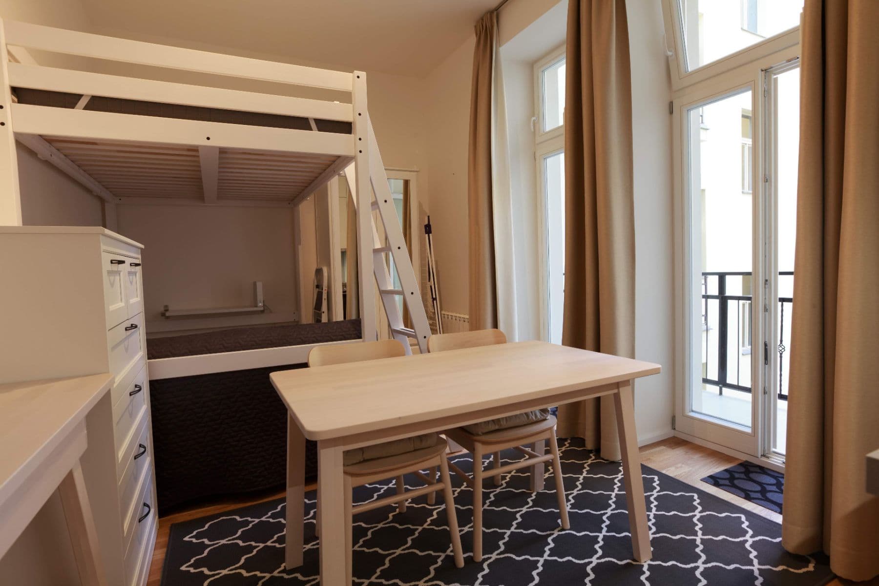 Pronájem bytu 1+kk 27 m², Příčná, Praha, Praha Pronájem bytu 1+kk 27 m², Příčná, Praha, Praha