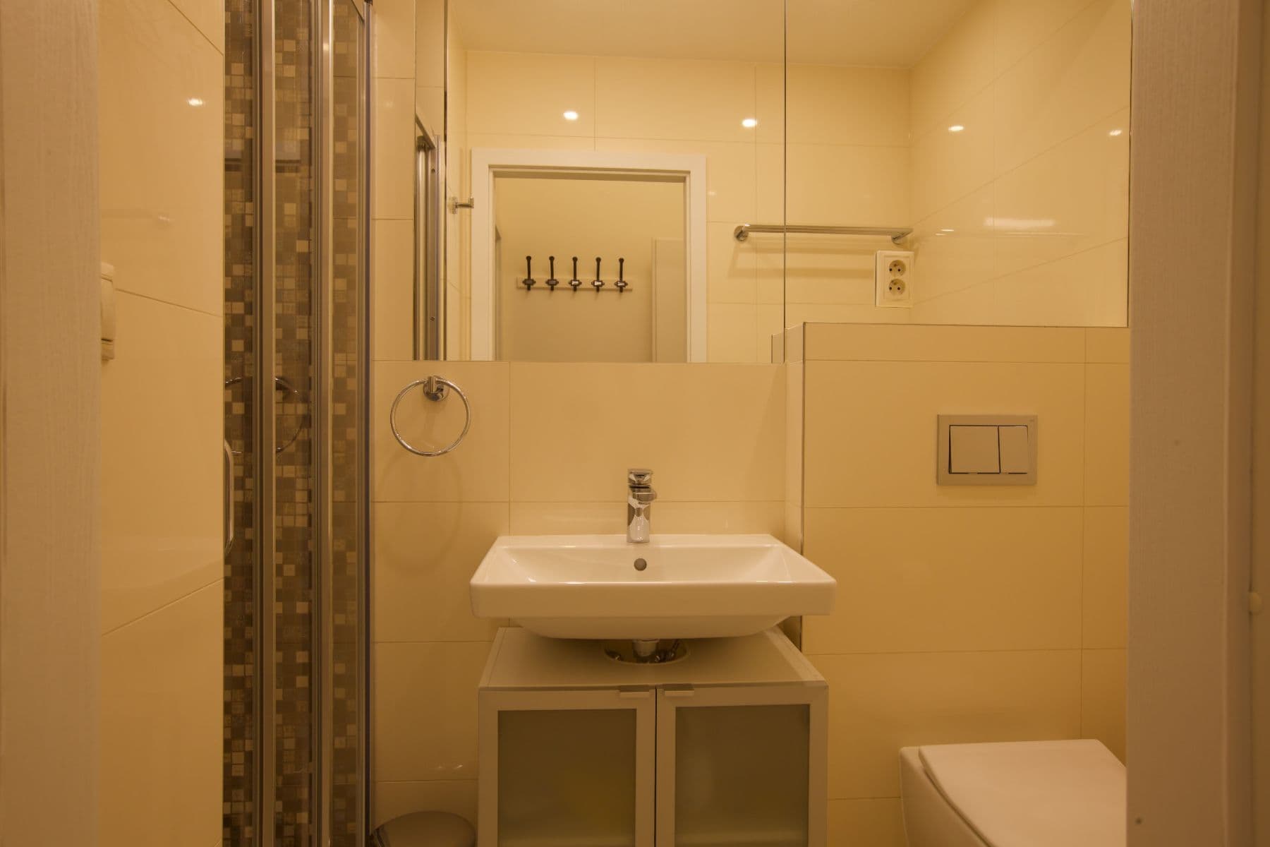 Pronájem bytu 1+kk 27 m², Příčná, Praha, Praha Pronájem bytu 1+kk 27 m², Příčná, Praha, Praha