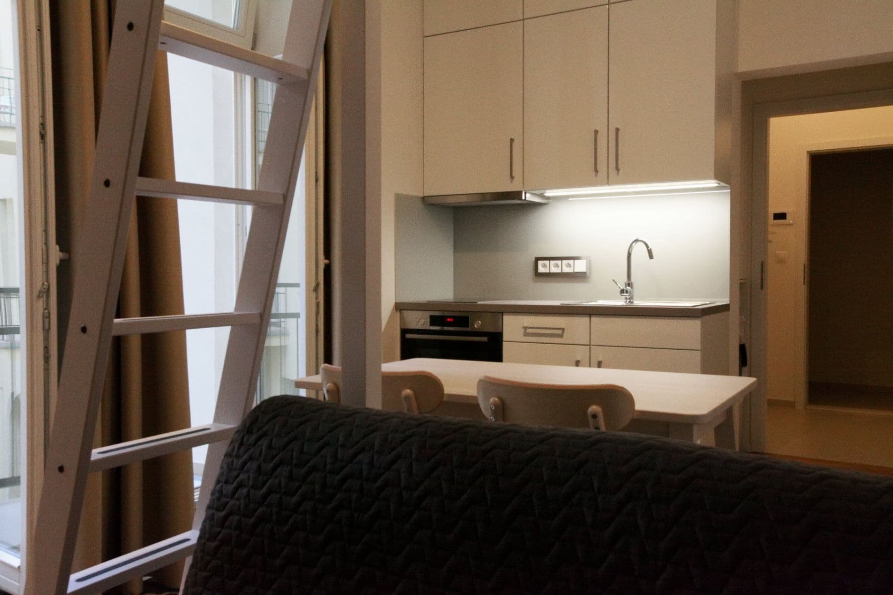 Pronájem bytu 1+kk 27 m², Příčná, Praha, Praha Pronájem bytu 1+kk 27 m², Příčná, Praha, Praha