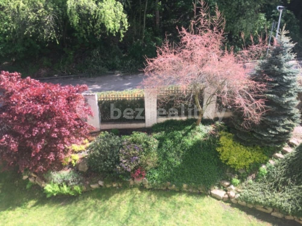 Pronájem bytu 2+1 60 m², Cetyňská, Praha, Praha Pronájem bytu 2+1 60 m², Cetyňská, Praha, Praha