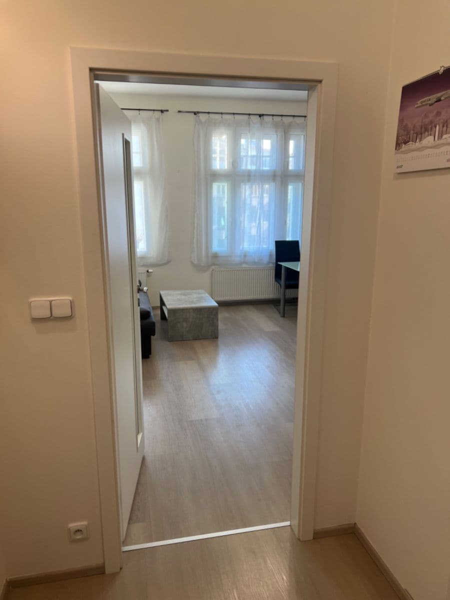 Pronájem bytu 2+kk 55 m², Letenské náměstí, Praha, Praha Pronájem bytu 2+kk 55 m², Letenské náměstí, Praha, Praha