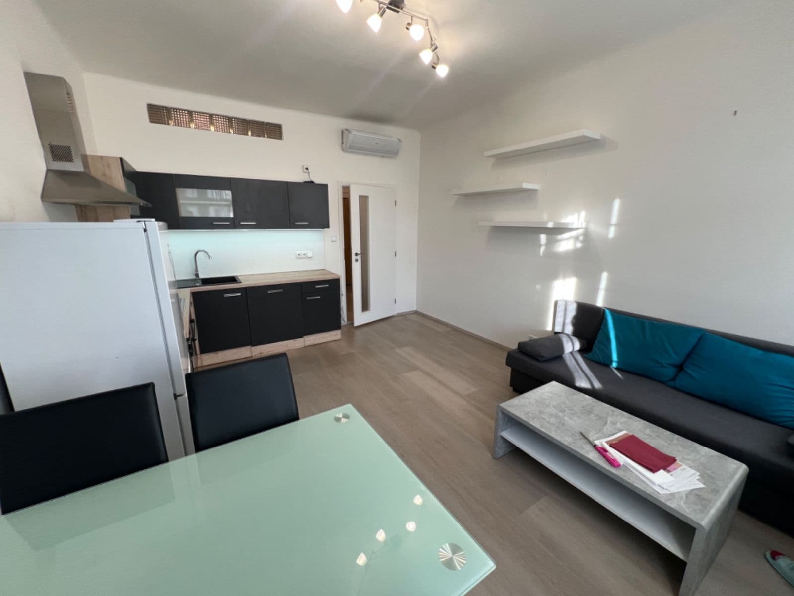 Pronájem bytu 2+kk 55 m², Letenské náměstí, Praha, Praha Pronájem bytu 2+kk 55 m², Letenské náměstí, Praha, Praha